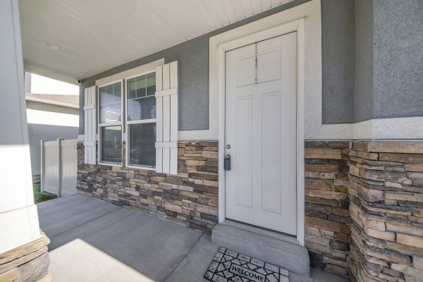 Thin Stone Veneer Installation in Sylvania