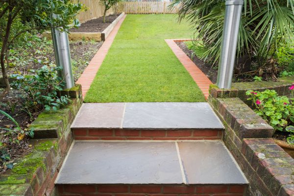 Brick Edging Service in Sylvania