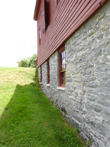 Stone Foundation Installation in Sylvania